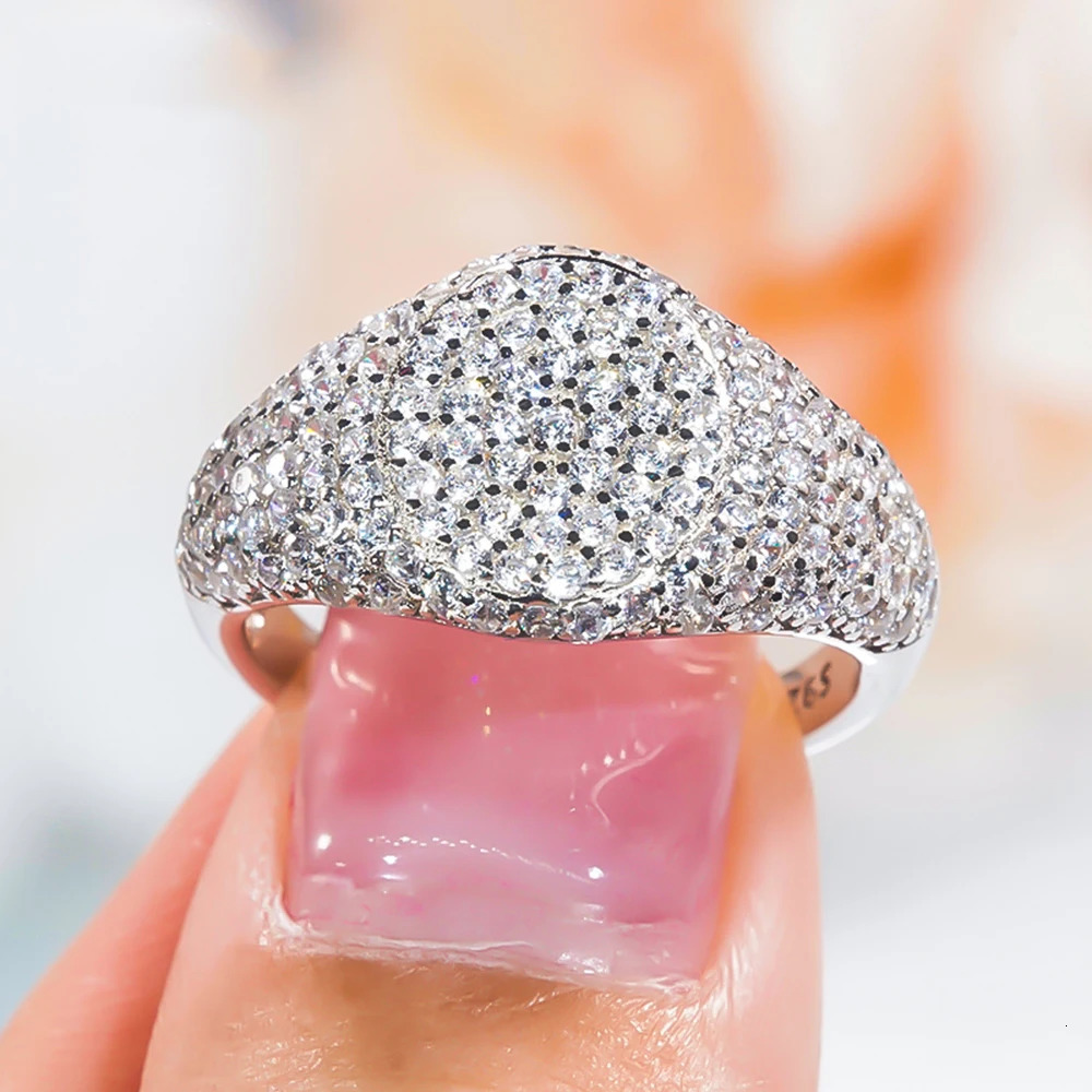 D Color Ring for Women Men 1.2mm Full Diamond 925 Sterling Silver Plated 18K Gold Hiphop Party Band Jewelry 250610