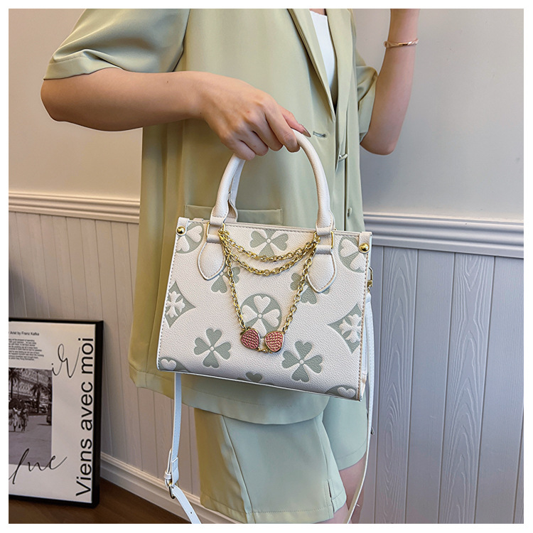 Free shipping 2025 new designer Shoulder Bags womans ladies chain flap lady fashion Small square bag printing handbag women crossbody Underarm bag