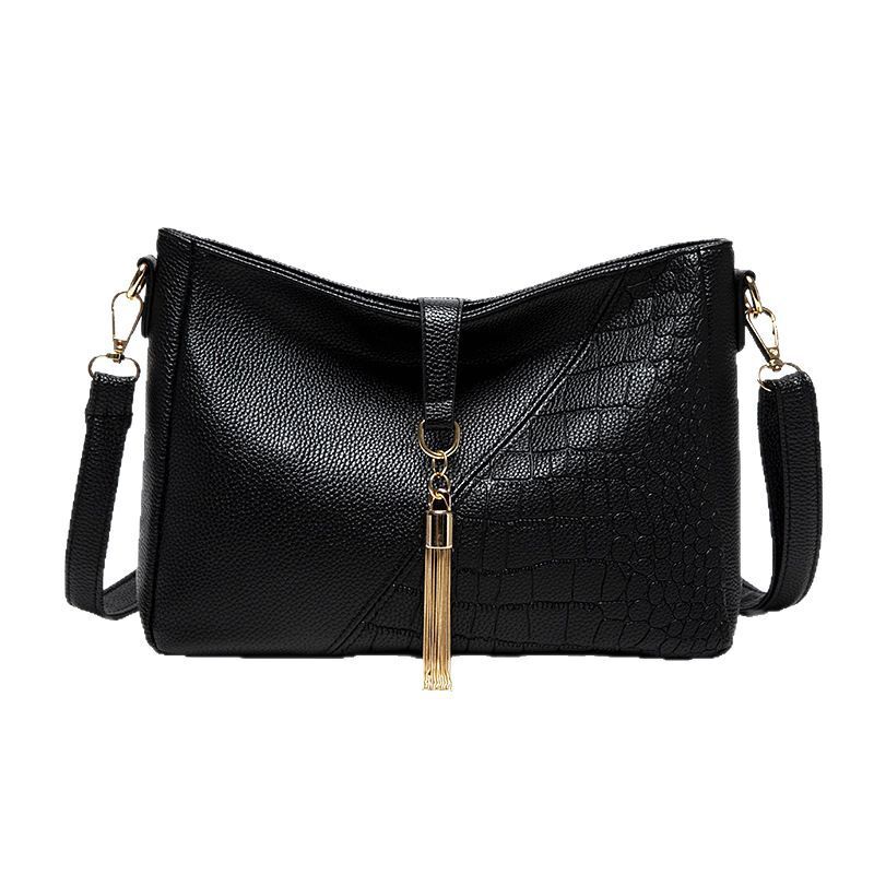 Free Shipping 2025 New Designer Bag Casual High-quality Shopping Bag, Soft Leather Fashionable Tassel PU Leather Single Shoulder Handbag