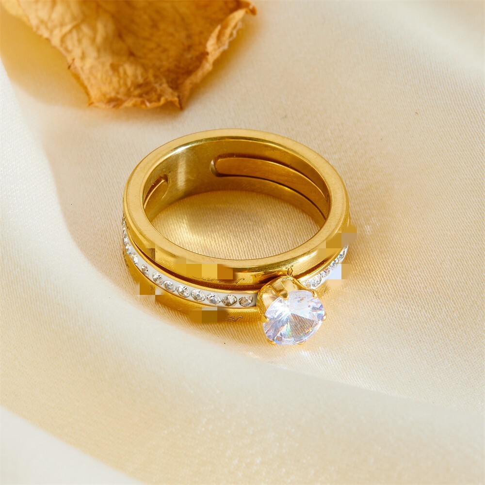 Fashionable Light Luxury Versatile Elegant Double Layer Inlaid Diamond for Women High-end Personality Titanium Steel Ring