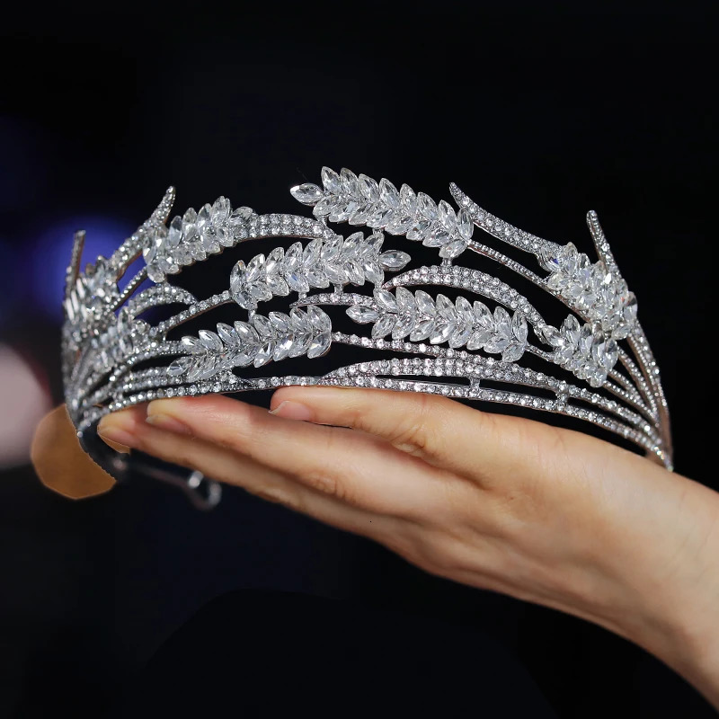 Two Swans Bride Wedding Crown Leaf Artificial Crystal Suitable for Party Holiday Banquet Headwear 250610