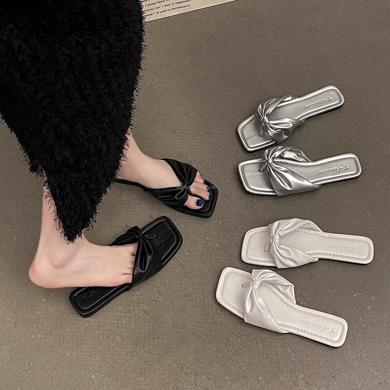 Fairy Style Casual Multifunctional Clip Toe Beach Shoes Summer 2025 New Sandals Fashionable Designer High quality Flat Slippers