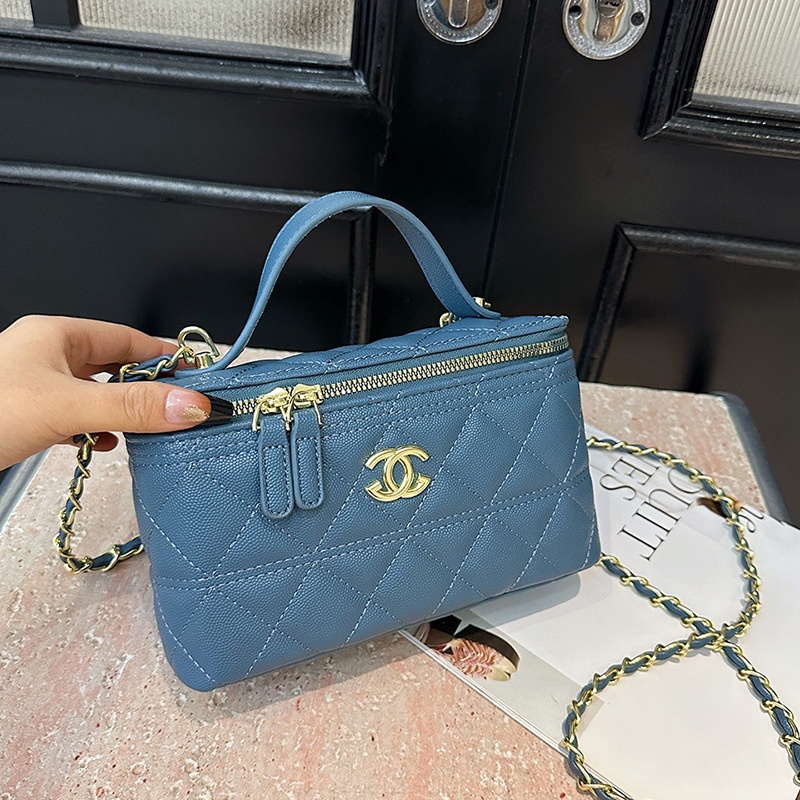 2025 Free Shipping Designer Luxury Women's New Handheld Makeup Box Bag Single Shoulder Cross Shoulder Diamond Grid Chain Handheld Bag white