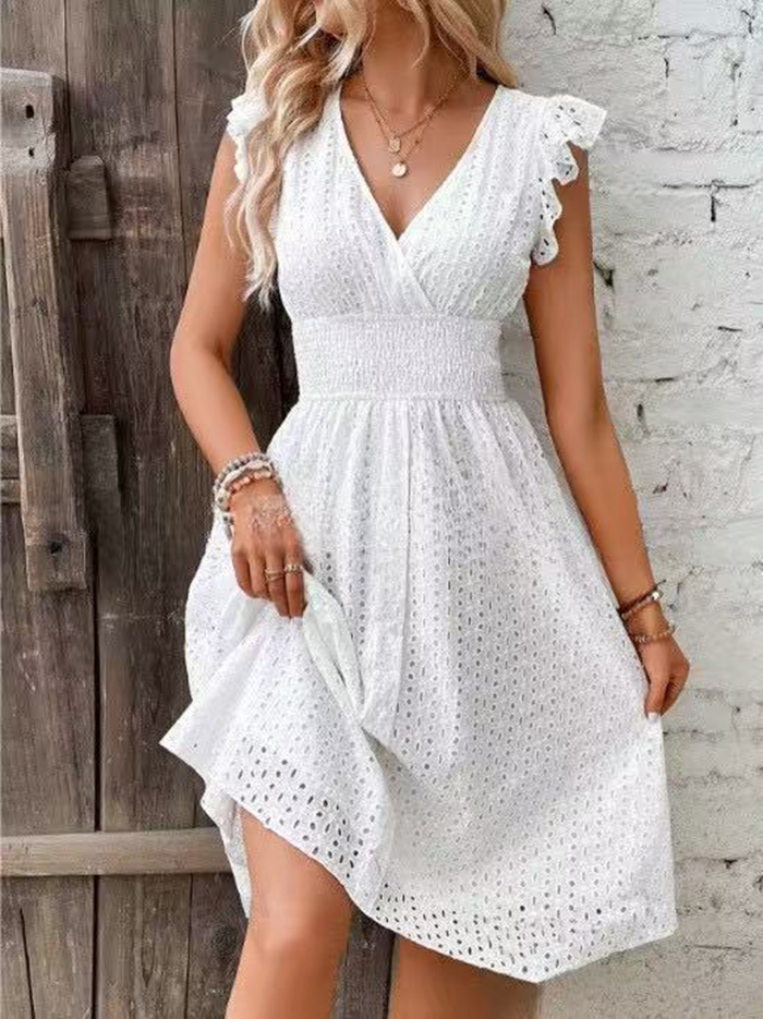 Summer Dresses Women V-Neck Beach Dress Flare Sleeve Solid Color Hollow Lace Waist Dress Casual Beach Holiday Dresses