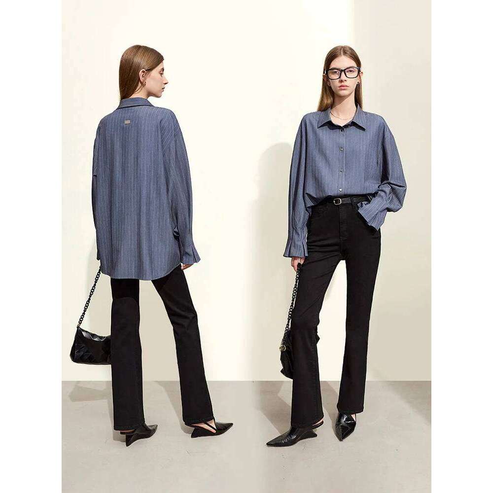AMII Minimalism 2024 Women Shirts Spring New Commuter Striped Flare Sleeve Lapel Loose Mid-Length Trendy Shirt Female 12441071