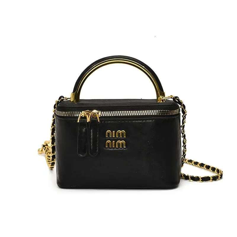 Designer Bag Shoulder Bag Luxury Free Shipping New Luxury Bag Fashionable Commuter Women S Pink Trunk One Hand Held Slanted