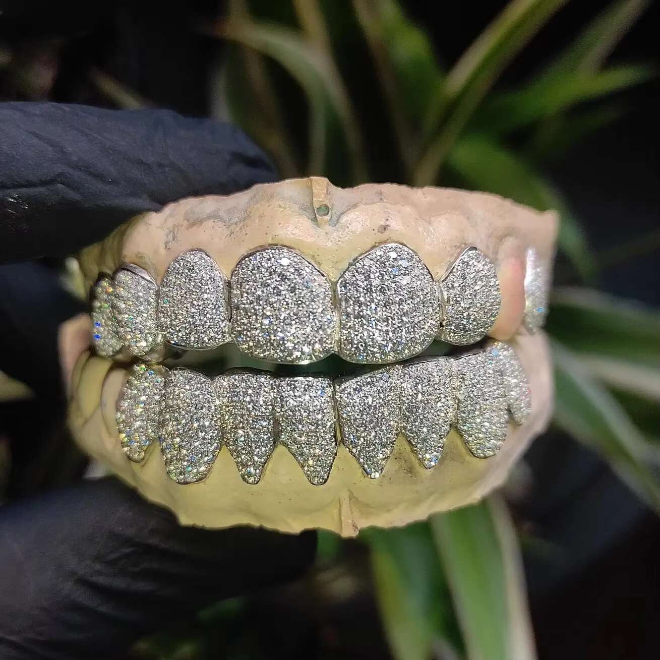 10k 14k 18k Yellow Gold Plated VVS Moissanite Grillz Daily Wearing Iced Out Grillz Hip Hop Gold Teeth Moissanite Grill