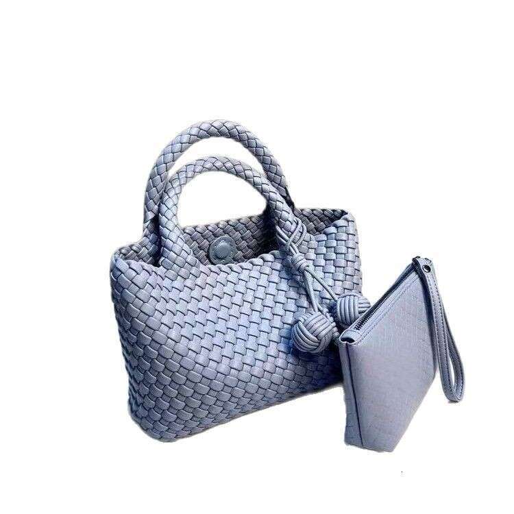 Vegetable Basket Handwoven for Women High-end Niche Handbag Bucket Single Shoulder Crossbody Small Tote Bag