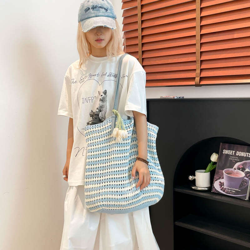 Versatile Color-Block Striped Woven Personality Fashion Shopping Beach Crochet Single Shoulder Handbag Straw Bag