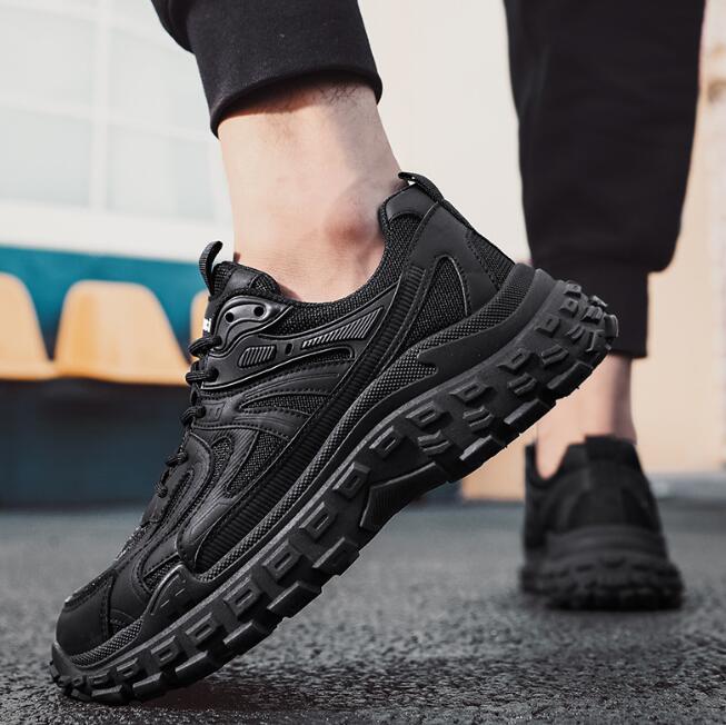 New black sports and leisure work and office waterproof anti slip wear-resistant and durable labor protection shoes Z 6.15-10