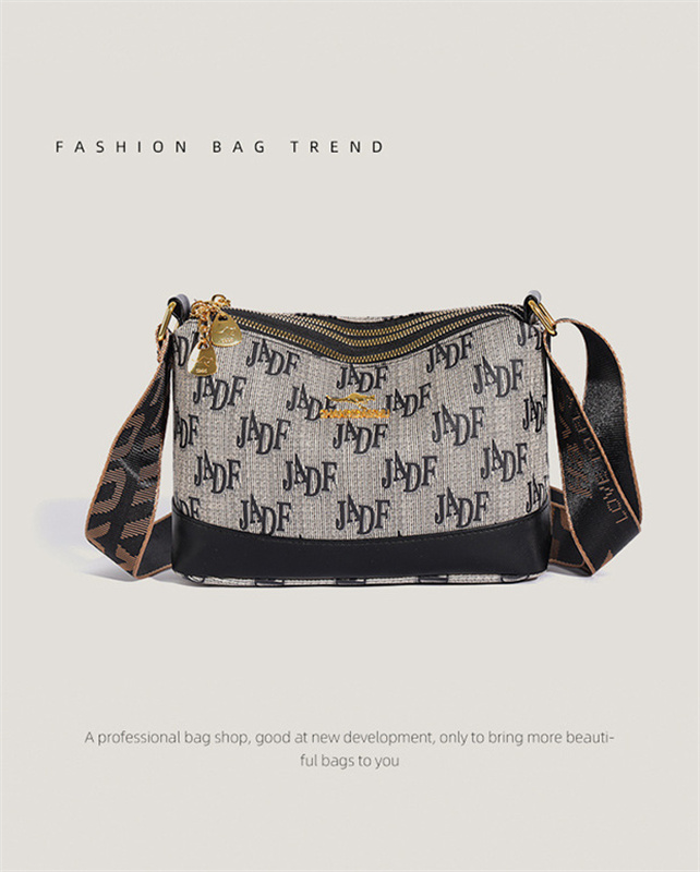 Designer Bag Luxury Bag Free Shipping Designers Shoulder Shoulder Bag Bags For Ladies New Light High End Fashion Printed Large Capacity Single Shoulde