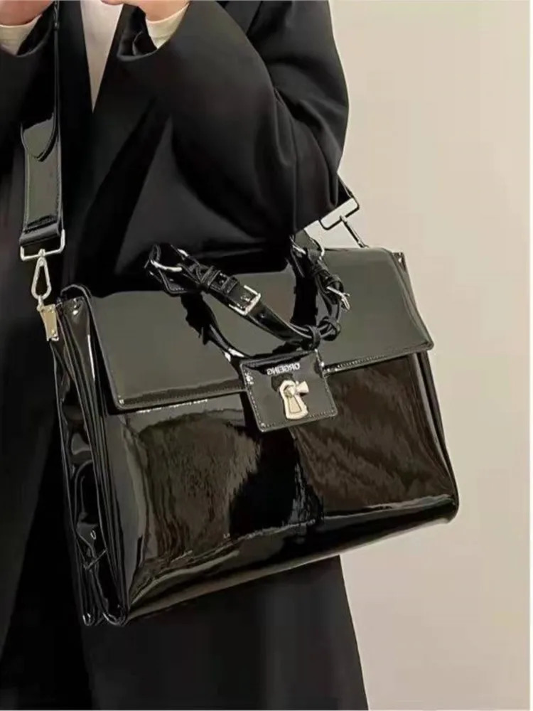 Ins Leather Black Laptop Case Waterproof Notebook Sleeve 15.6 16 16.1 Inch For Macbook M1 Air Briefcase Laptop Bag Cover Handbag 250614