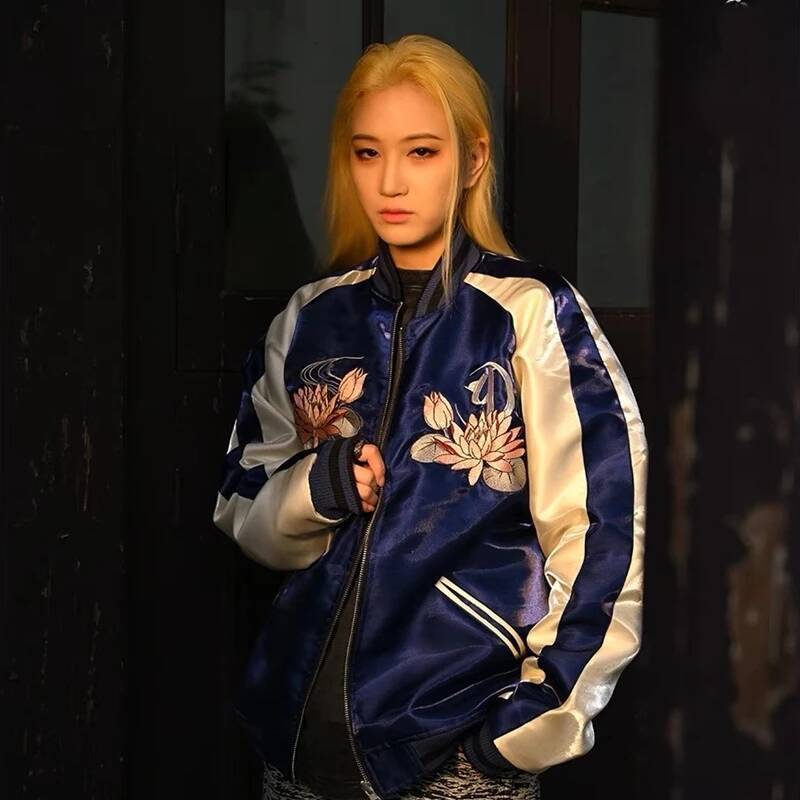 Chinese style embroidered men's baseball jacket 3028