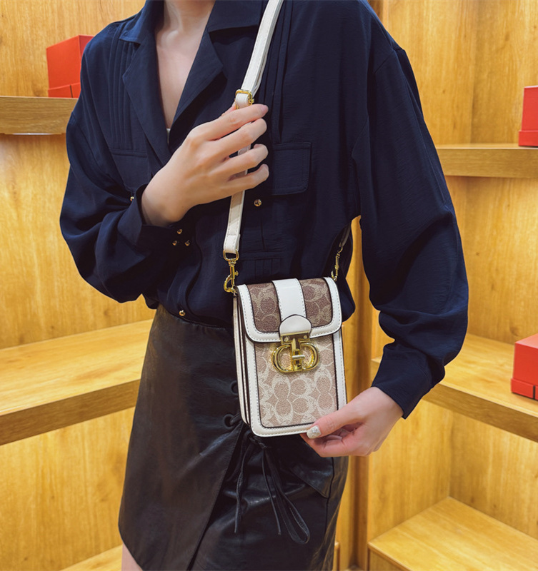 Free shipping designer mobile phone bag, women's trendy printed crossbody, contrasting color single shoulder bag, vertical small square bag, mini