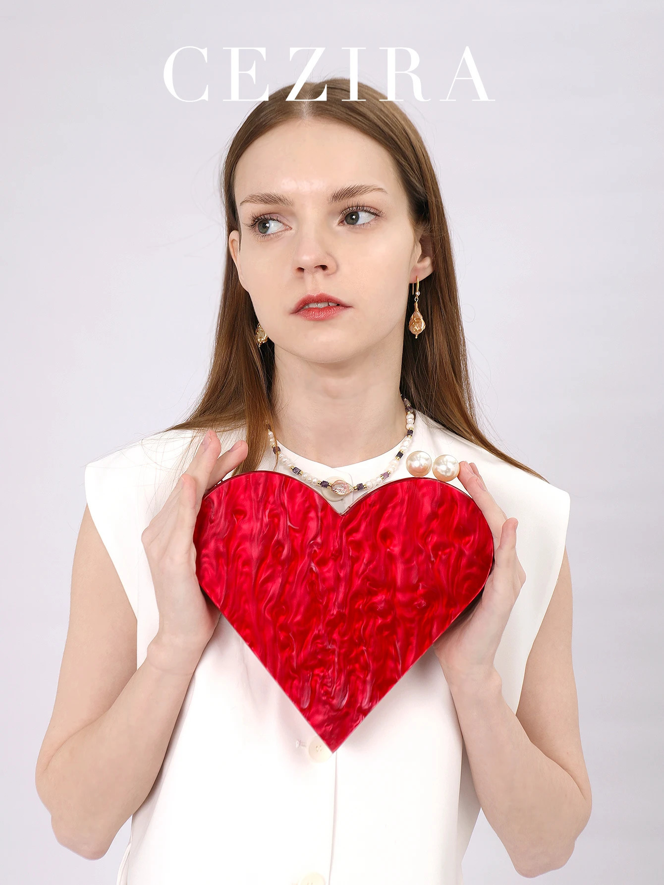 CEZIRA Luxury Red Heart Shaped Acrylic Clutch for Women Fashion Cute Pearls Decor Evening Bag Party Purse Valentines Day Gift 250614