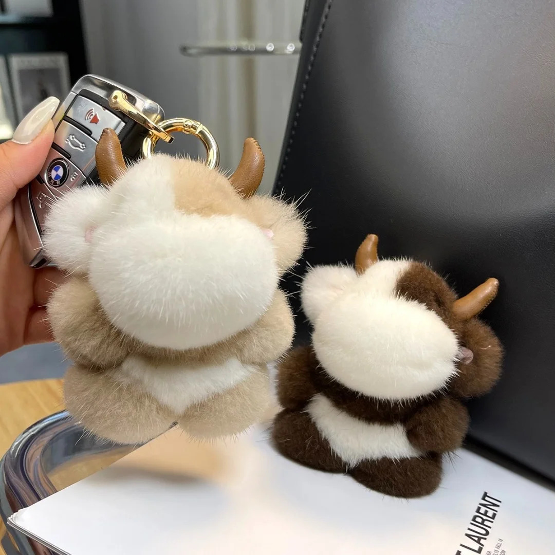 Real Mink Fur Keycahain Cute Mini Calf Doll Keyring Plush Toys Pendant Creative Animal Key Holder Girls Women Bag Accessories 250610
