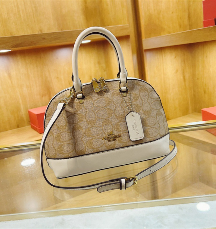 Free shipping designer shell handbag for women 2025 new European and American fashion printed shoulder bag with trendy texture crossbody bag black