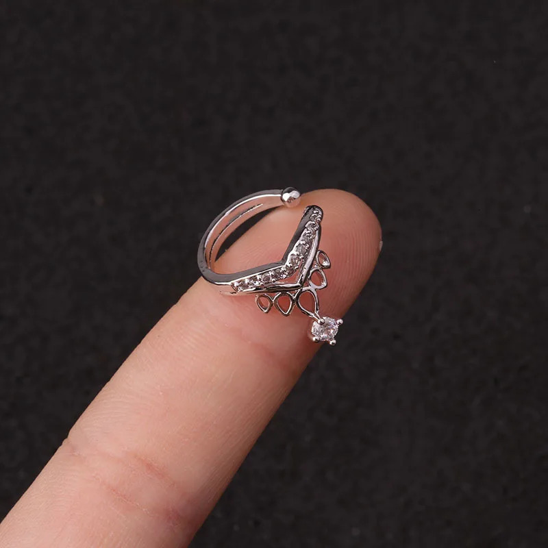 1 PCS Fashion Hollow Copper Crown No Piercing Ear Clip Cuff Earring Women Trendy Elegant Gold Color Shaped Circle Earrings 250610