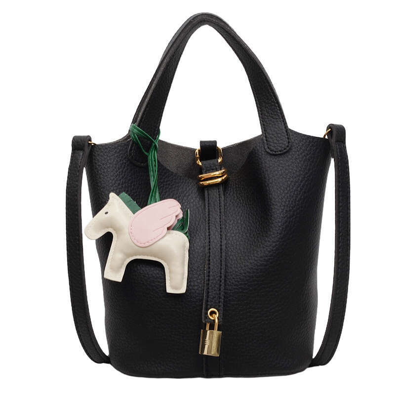 Women's 2025 New High-End Bucket Versatile Handbag Fashion Simple Shoulder Large Capacity Crossbody Bag