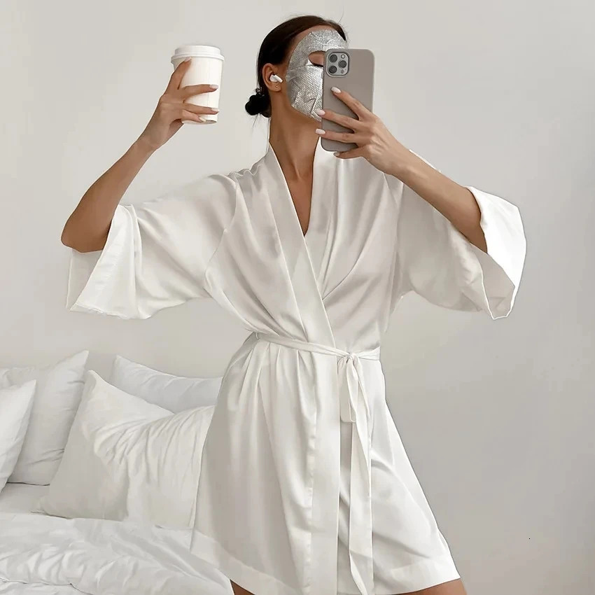 Women Wedding White Bride Robe Morning Gown 34 Sleeve Sleepwear Loose Nightgown Female Silk Satin Kimono Bathrobe Lingerie 250611