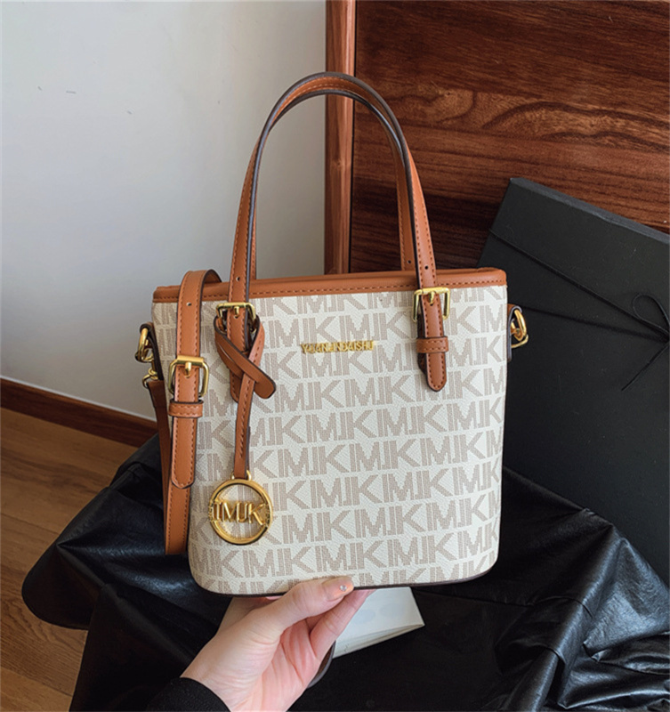 Free shipping designer premium water bucket bag for women 2025 new fashionable and versatile printed large capacity temperament women's single sh