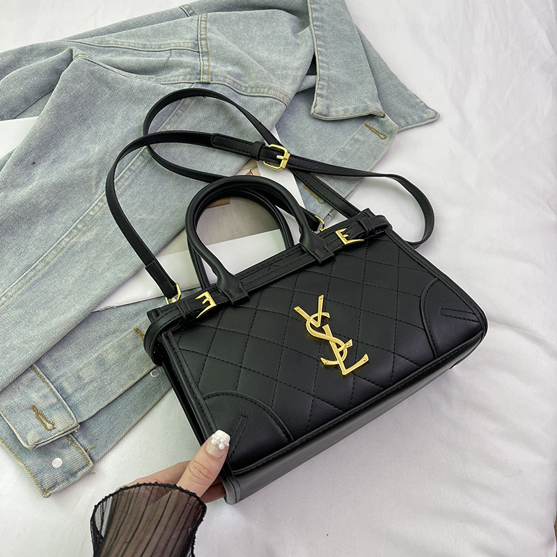 Fashionable large capacity elegant women's handbag new atmospheric versatile explosive Diamond Lattice single shoulder crossbody bag