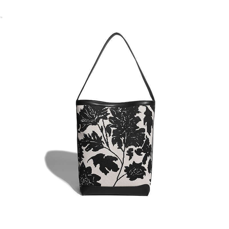 Light Luxury Underarm Tote For Women 2024 New Simple Lazy Style Commuter Chinese Ink Bucket Bag