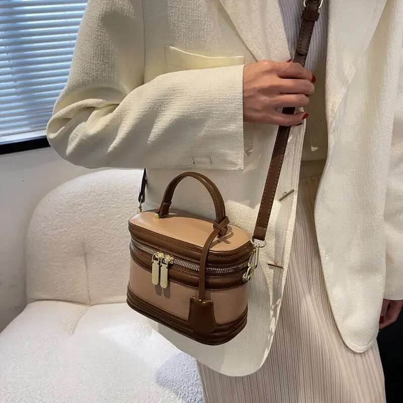 Designer Shoulder Bag Free Shipping New Single Fashion Womens Handheld Bucket Versatile Crossbody Free shipping