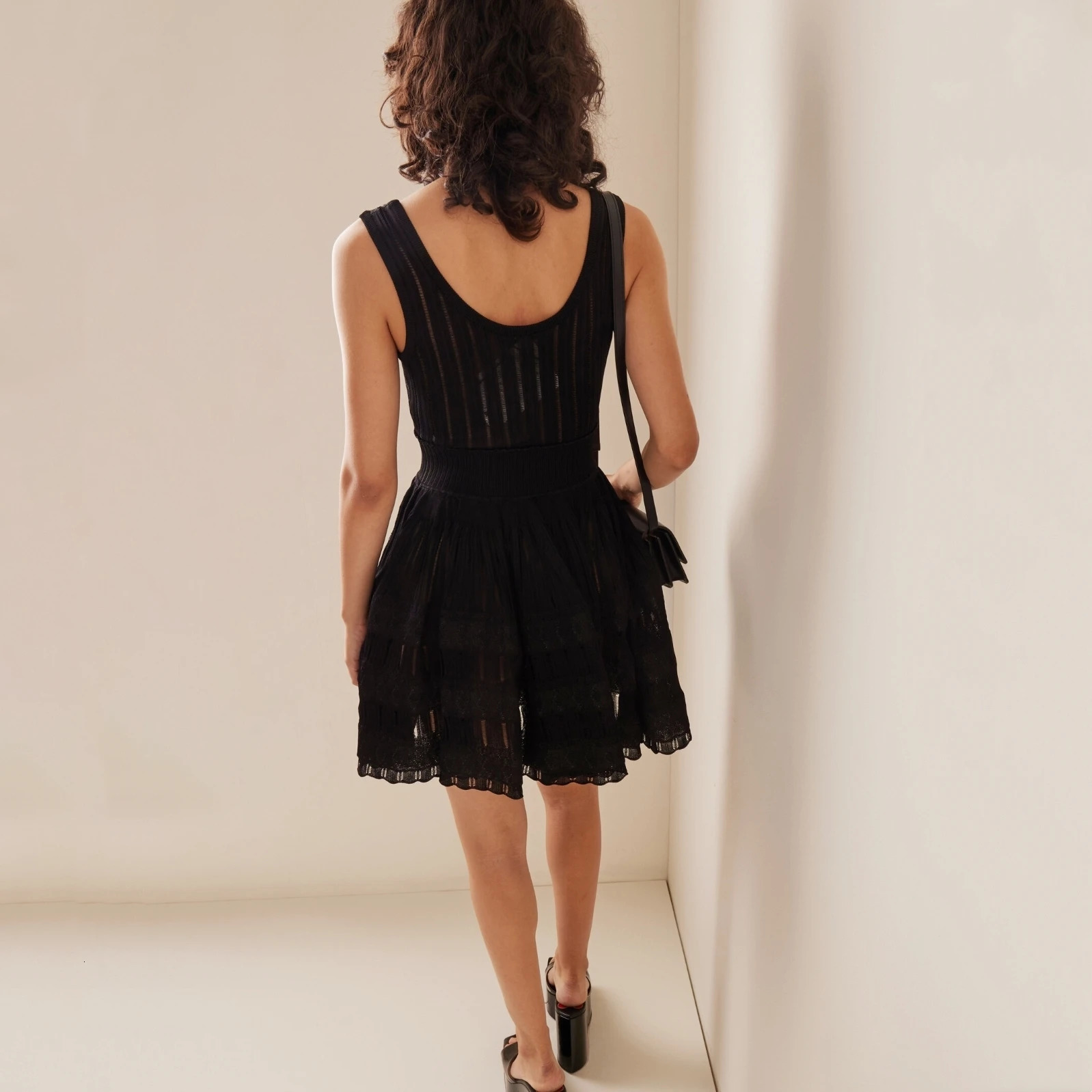 French y Solid Color Womens Elegant Chic Mini Sleeveless Tank Sexy Dress Ladies Resort Youth Knitted Dresses Clothes 250611