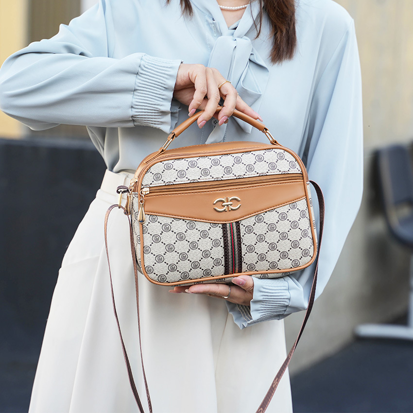 Free Shipping 2025 New Designer Bag Casual High-quality Shopping Bag Large Capacity Handbag Women's Multi-layer Single Shoulder Handbag