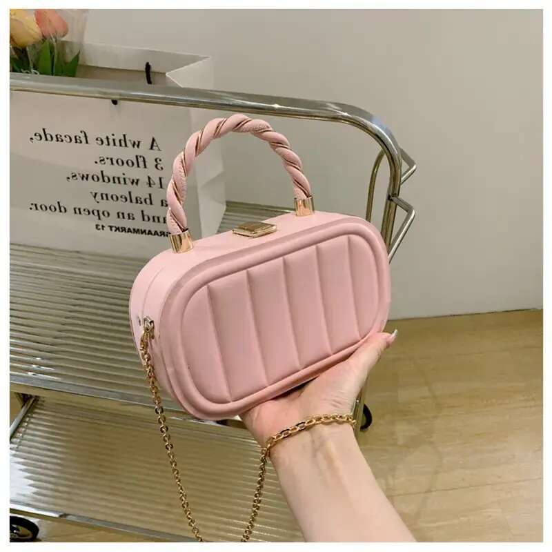 Designer Shoulder Bag Free Shipping New Fashion Box Premium Texture Chain Crossbody For Women Free shipping