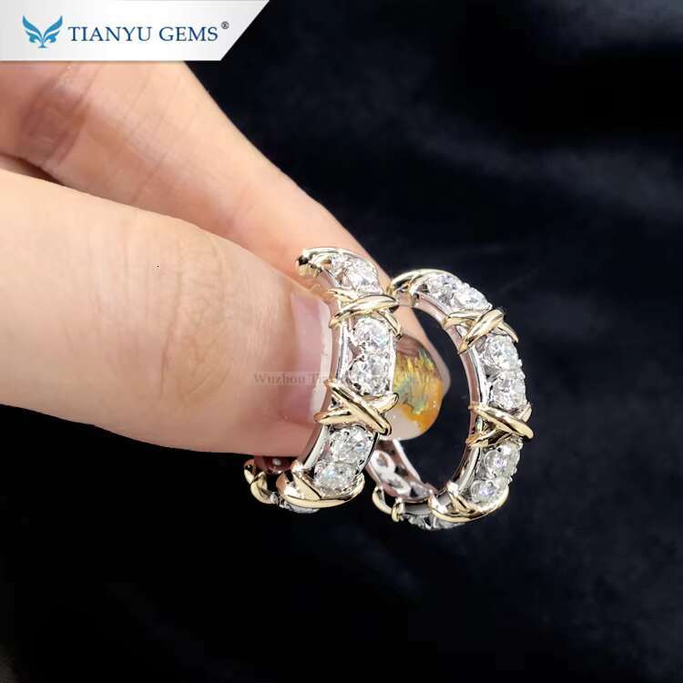 Tianyu Gems Customized Gold Hoop Earrings Set Womens 14K 18K 3mm Round Moissanite Solid Gold Luxury Chunky Hoop Earrings