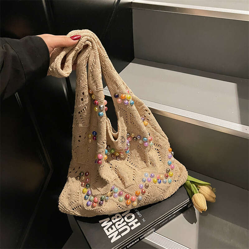 2025 New Woven Women's Shoulder Ins Niche Design Shopping Bag Casual Trend