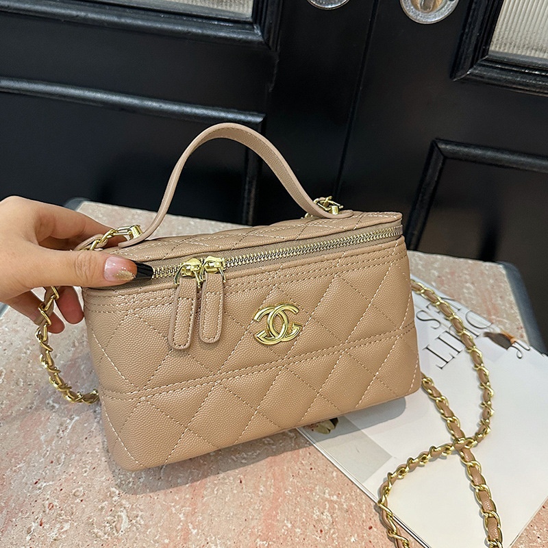 2025 Free Shipping Designer Luxury Women's New Handheld Makeup Box Bag Single Shoulder Cross Shoulder Diamond Grid Chain Handheld Bag white