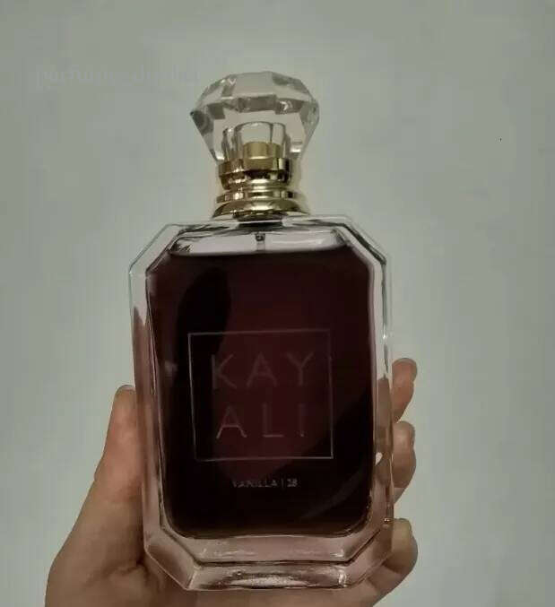 10A 2025 AAA Kayali Vanilla 28 Perfume 100ml Eau De Parfum Men Woman Fragrance 3.4oz Long Lasting Smell Designer Brand EDP Man Women Neutral Cologne S
