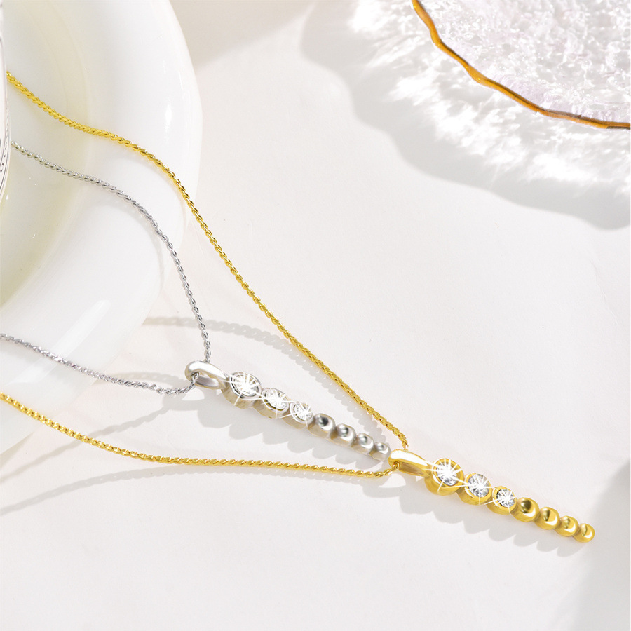 Fashion Light Simple Personality Dia-Studded Pendant for Women Titanium Steel Non-Fading Necklace