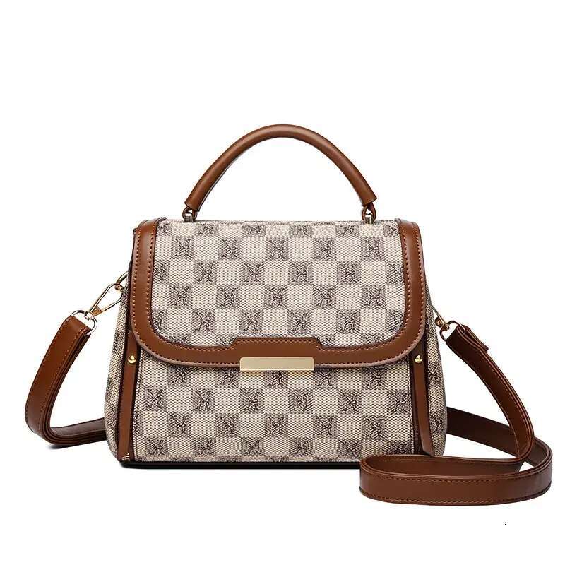 Designer Shoulder Bag Free Shipping New Light High End Texture Printed Fashion Crossbody For Women Free shipping