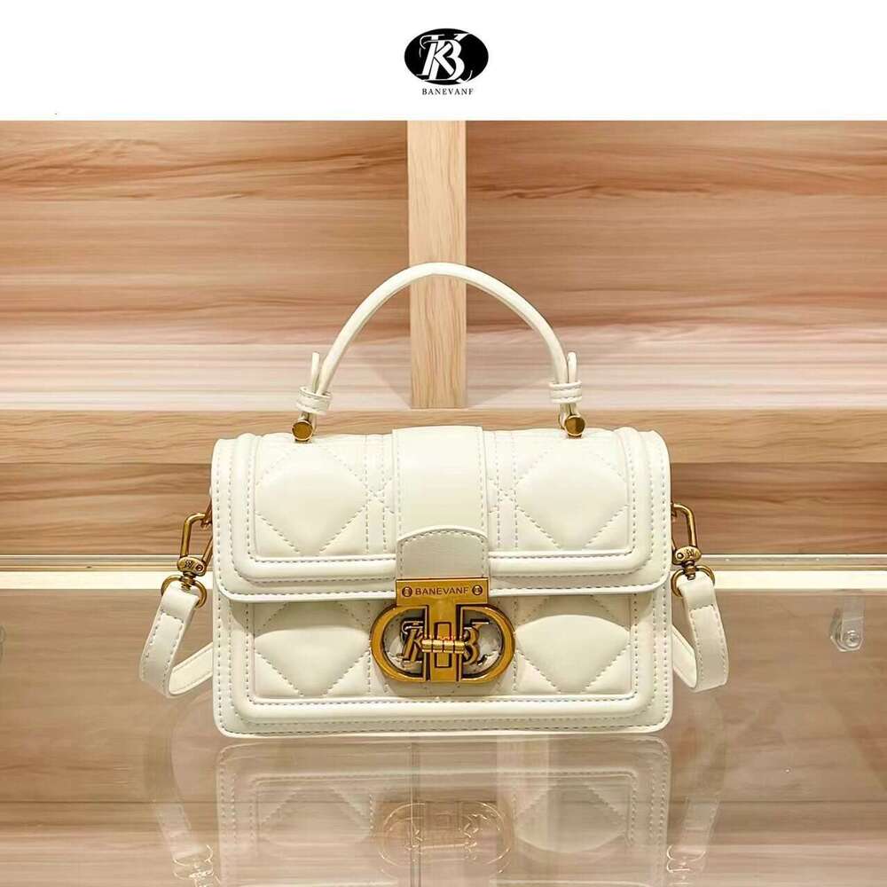 Princess Bani 2024 BANEVANF New Quilted Lock Handbag for Women Fashion Versatile Shoulder Crossbody Small Bag