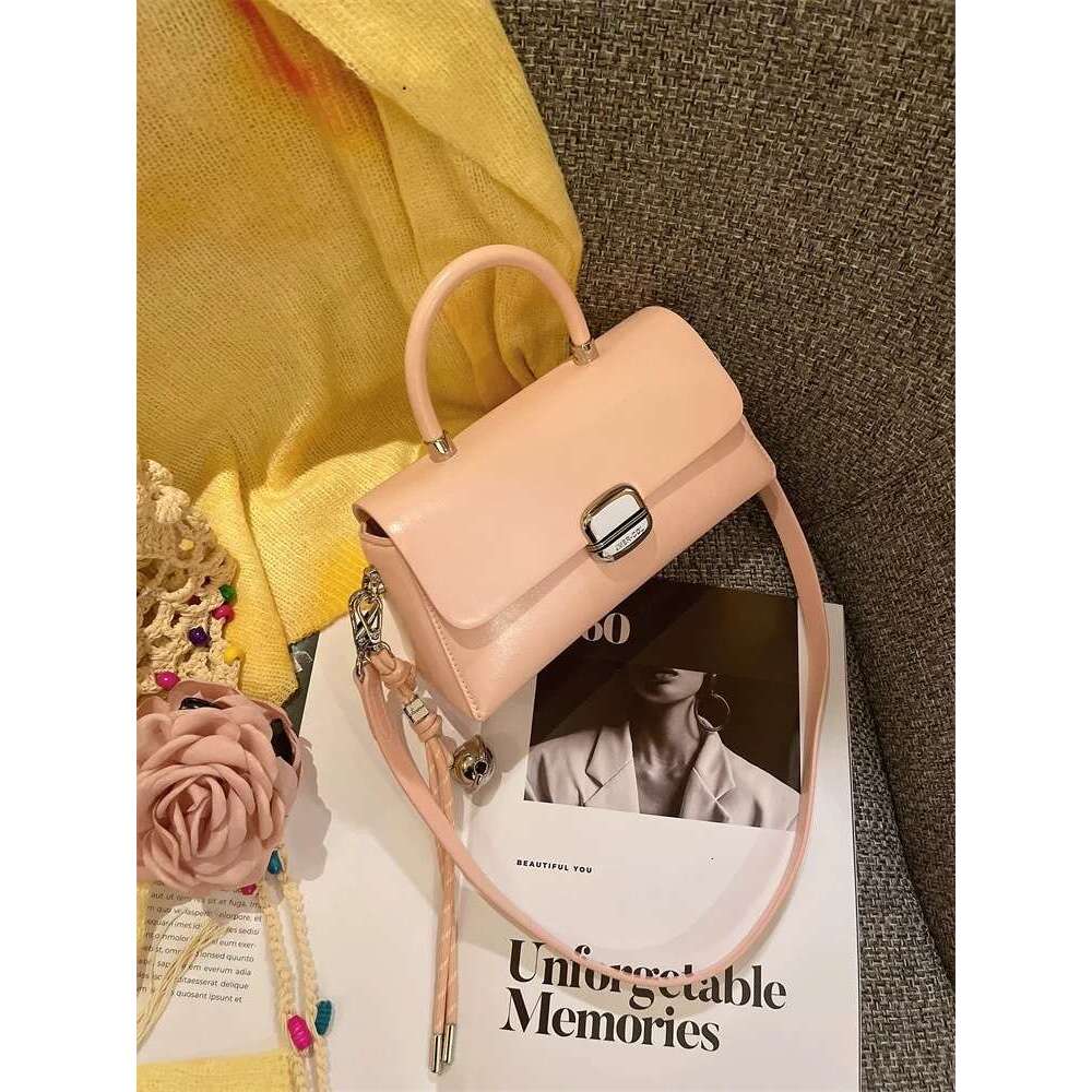 Niche Handheld High-end Genuine Leather Small Square 2025 Spring Summer New Korean Fashion Versatile Shoulder Crossbody Women's Bag