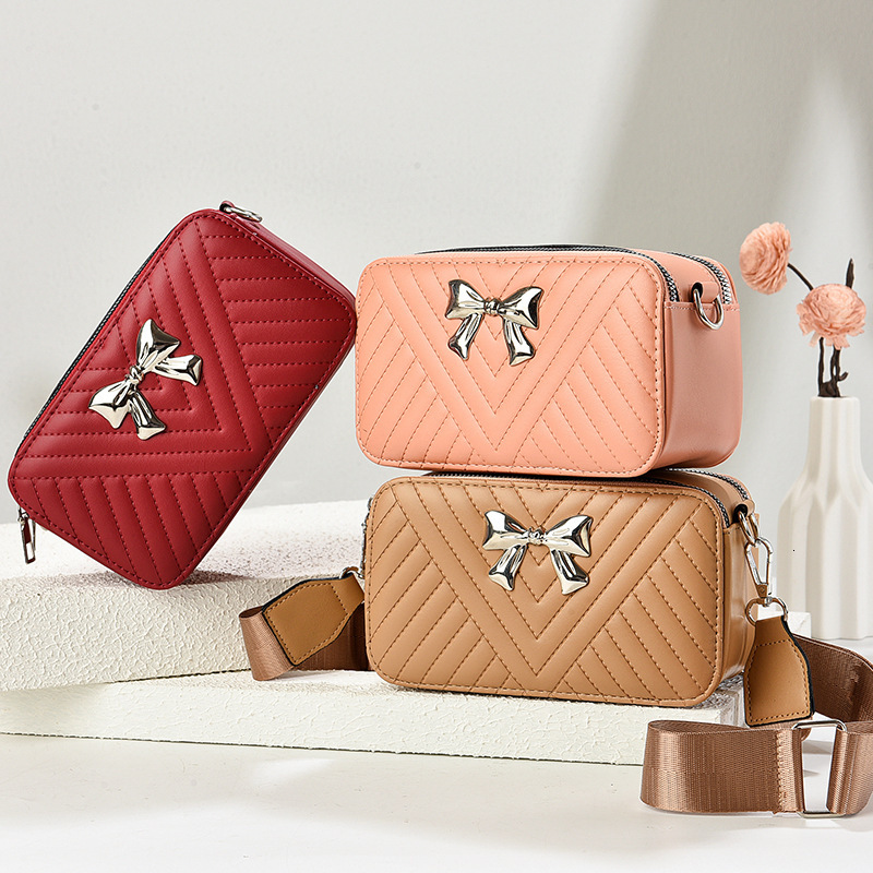 Free Shipping 2025 New Designer Bag High-end Women's Fashionable Single Shoulder Handbag Casual Multi-functional High-quality Shopping Bag