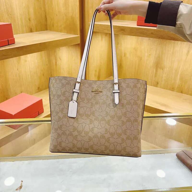 Designer Bag Shoulder Bag Luxury Free Shipping New Fashionable High End Texture Printed Large Capacity Tote Crossbody Luxury Bag For Womens
