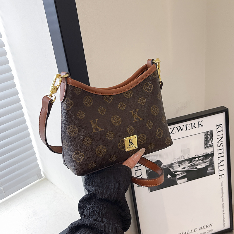 Large-capacity bags, women's new retro tote bags, women's commuter single-shoulder bags, versatile crossbody bags