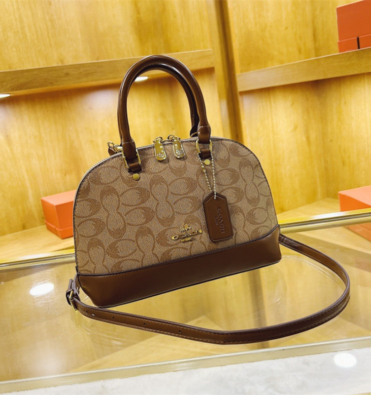 Free shipping designer shell handbag for women 2025 new European and American fashion printed shoulder bag with trendy texture crossbody bag