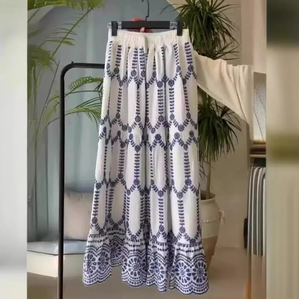 Half Skirt Two Piece Set Womens Wear 2024 Summer Fashion Sexy Printed Strap Bra and Long Dress Suit for Female Streetwear 250609