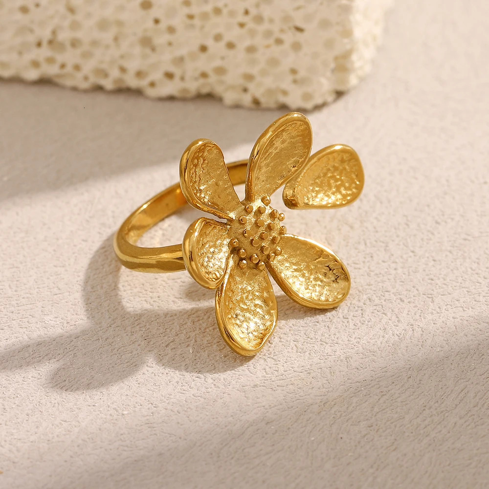 E.B.belle Vintage Style n Flower Opening Rings For Women 18K Gold Plated 316L Stainless Steel Party Finger Jewelry 250610