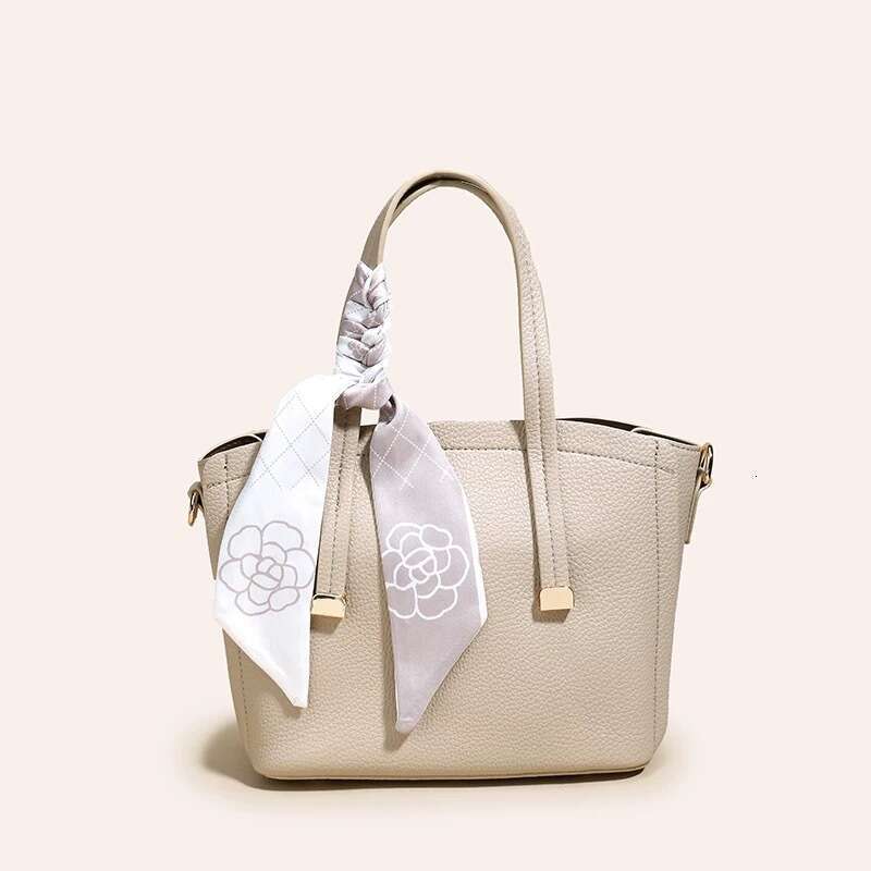 Genuine Leather High-End Handbag Basket for Women 2025 New Large Capacity Commuter Shoulder Crossbody Bag