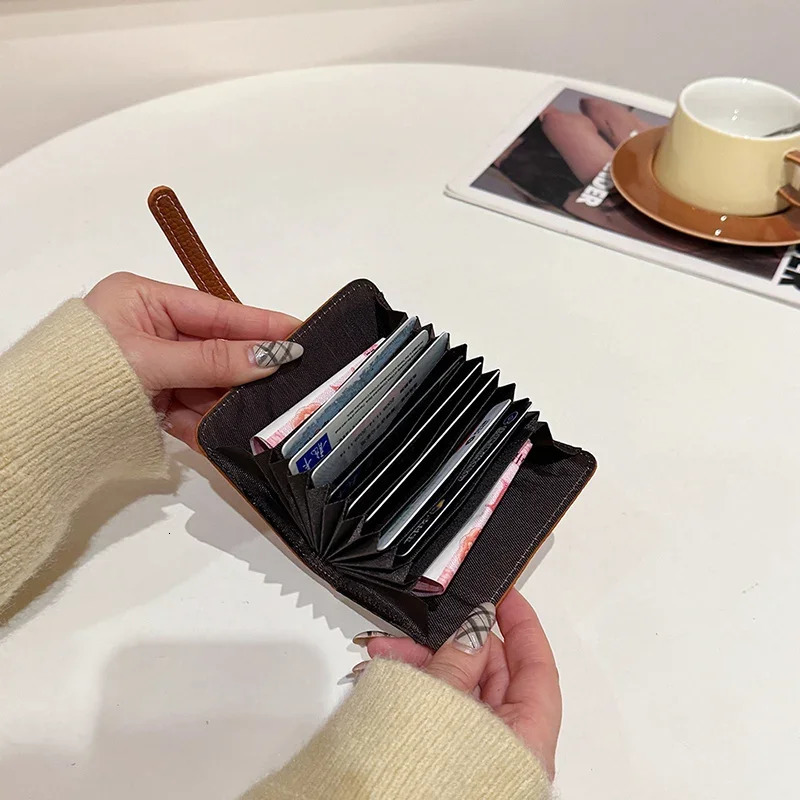 Vintage Quiet Luxury Women Card Holder Small Delicate Ins Minimalist Exquisite Purse Elegant PU Leather Portable Clutch Wallet 250614