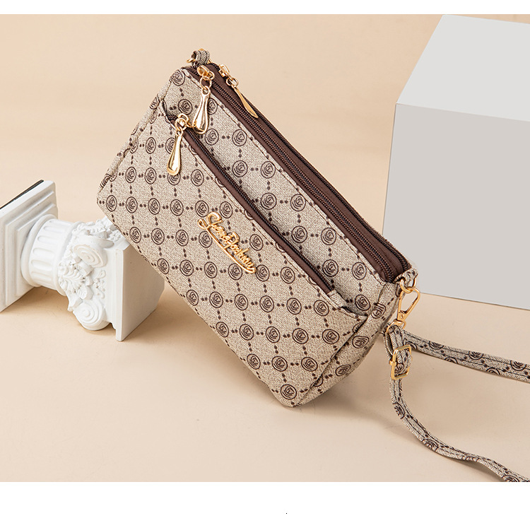 Free Shipping 2025 New Designer Bag Women's Trendy Single Shoulder Handbag Fashionable Retro Casual Boutique Shopping Bag