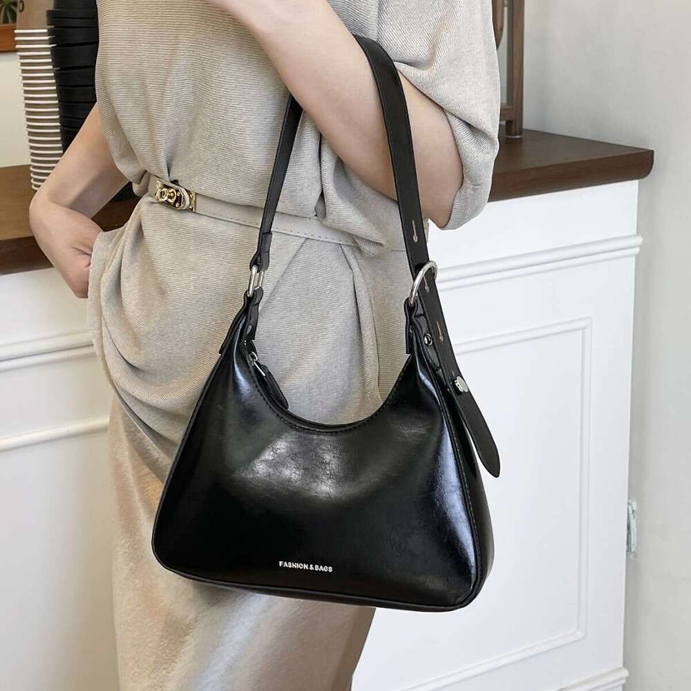 Textured Underarm New Trendy Handbag Crescent Simple Fashion Single Shoulder Bag for Women