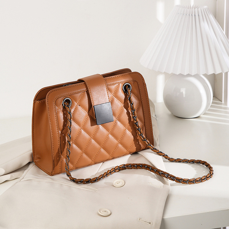 Free Shipping 2025 New Designer Bag Minimalist Large Capacity Multi Functional PU Women's Single Shoulder Handbag Casual High Quality Shopping Ba